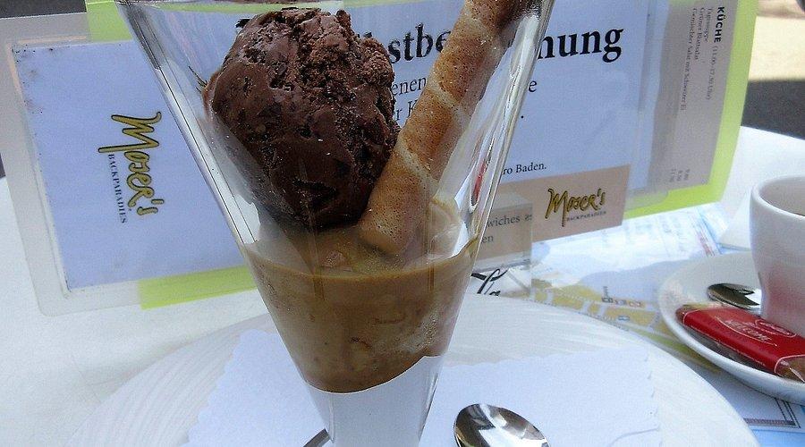 Moser's Backparadies