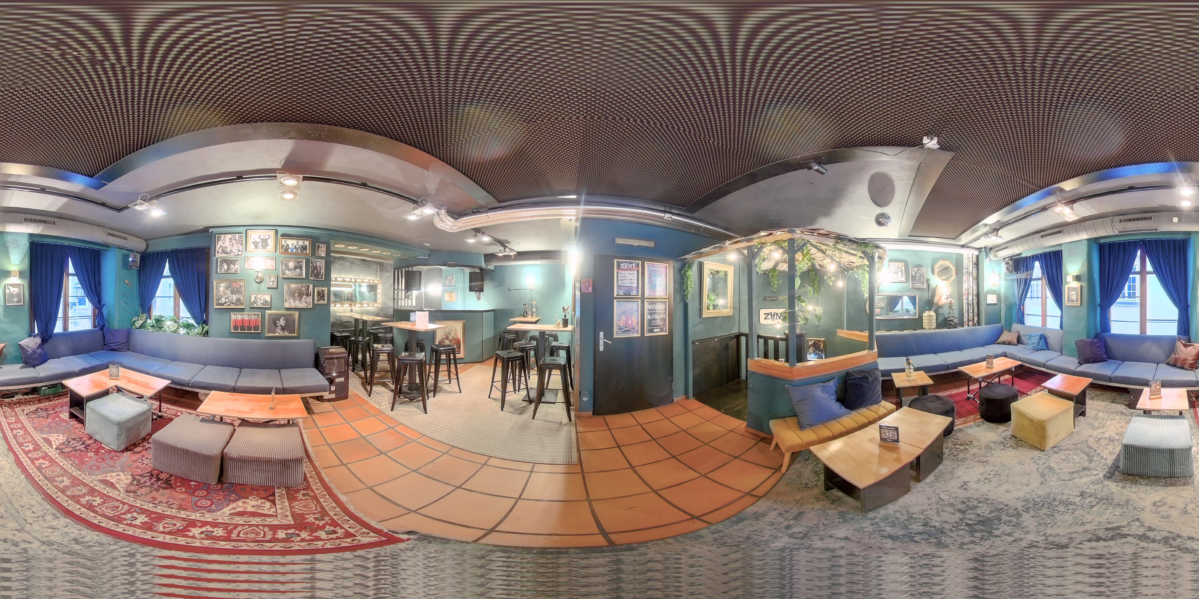 Zäni Bar - 360° Panorama