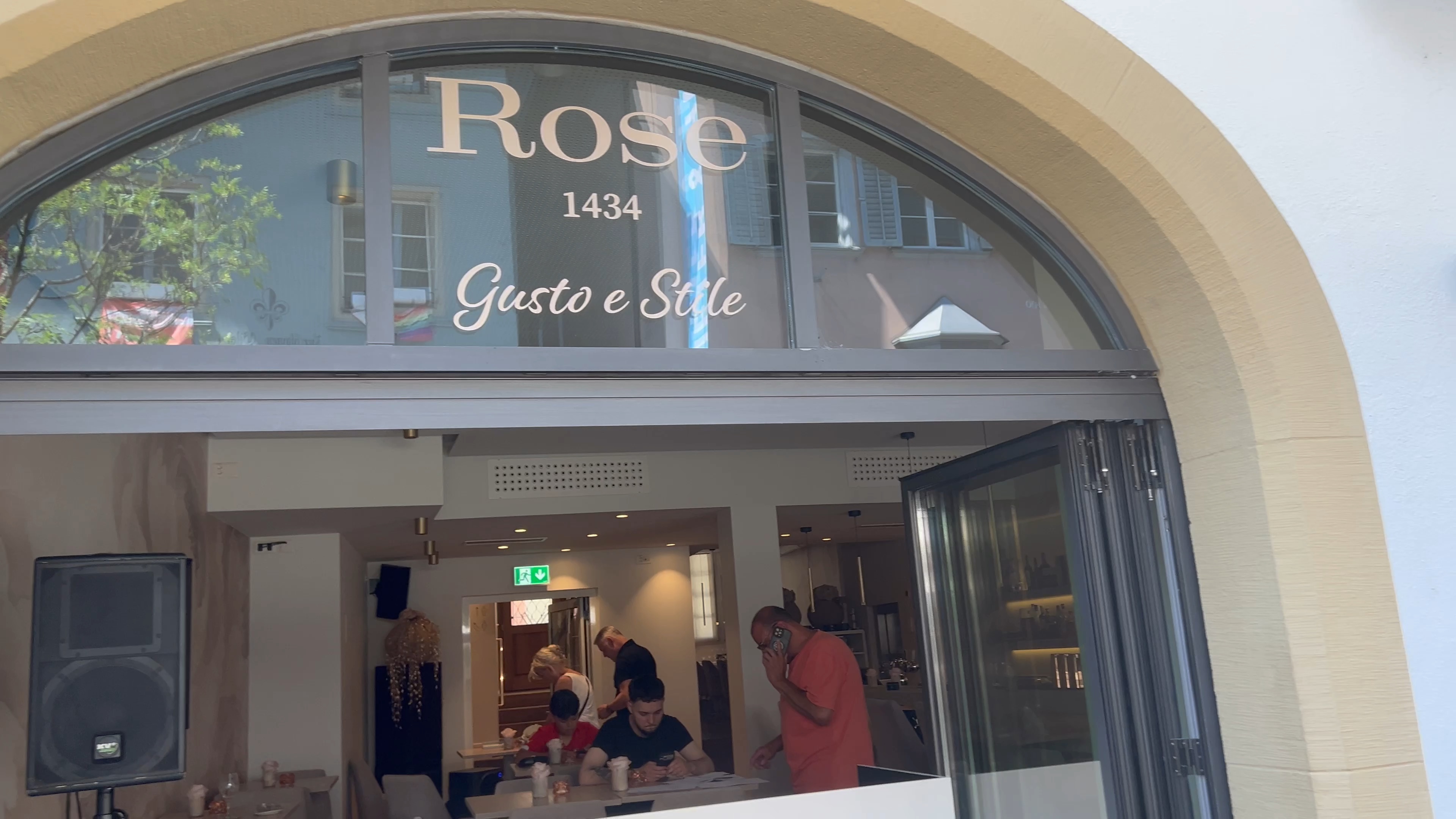 Rose by Gusto e Stile